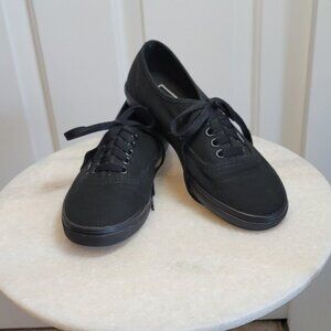 Vans Black on Black Sneakers